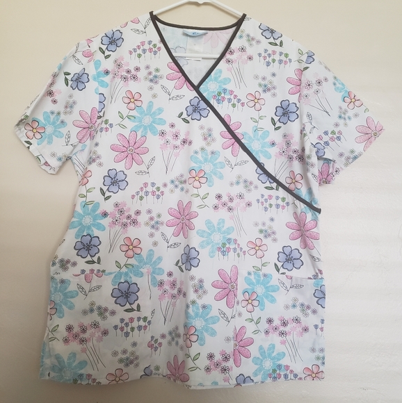 SB Scrubs Tops - Floral Scrub Top